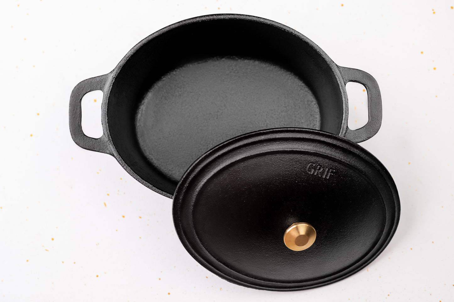 28 CM OVAL DUTCH OVEN