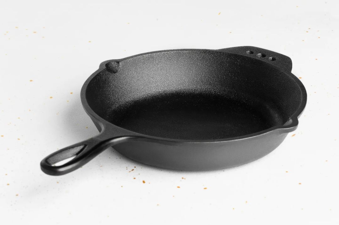 25 CM CAST IRON SKILLET