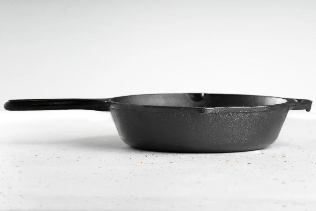 20 CM CAST IRON SKILLET