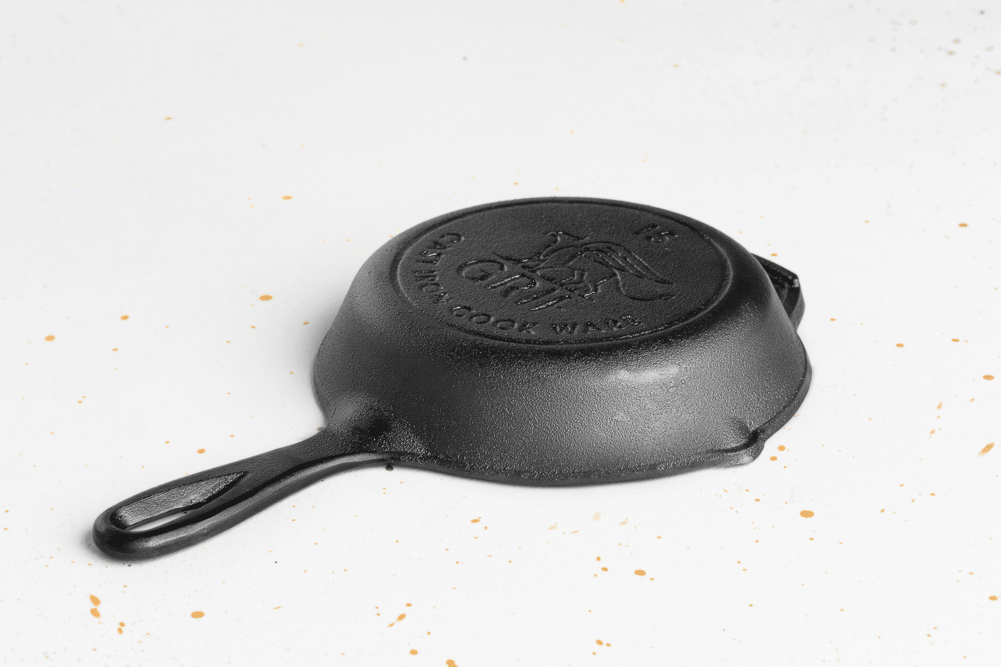15 CM CAST IRON SKILLET