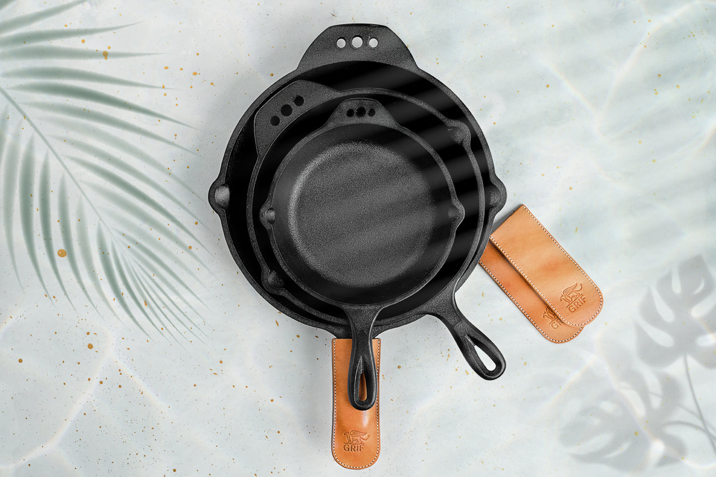 SUNRISE ☀️ 3 CAST IRON SKILLETS AND 3 LEATHER HANDLE COVERS