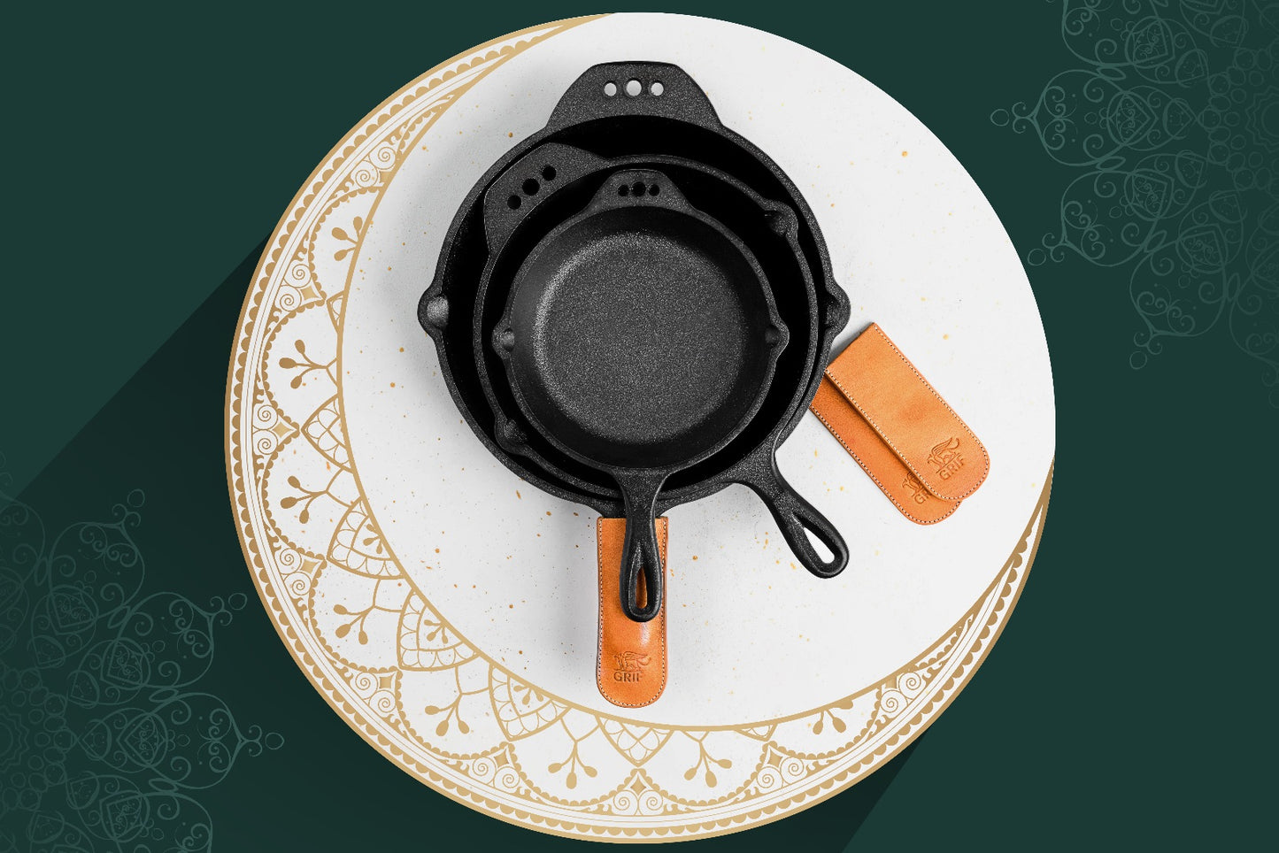 🌙 EID BUNDLE 🌙 3 SKILLETS AND 3 LEATHER HANDLE COVERS