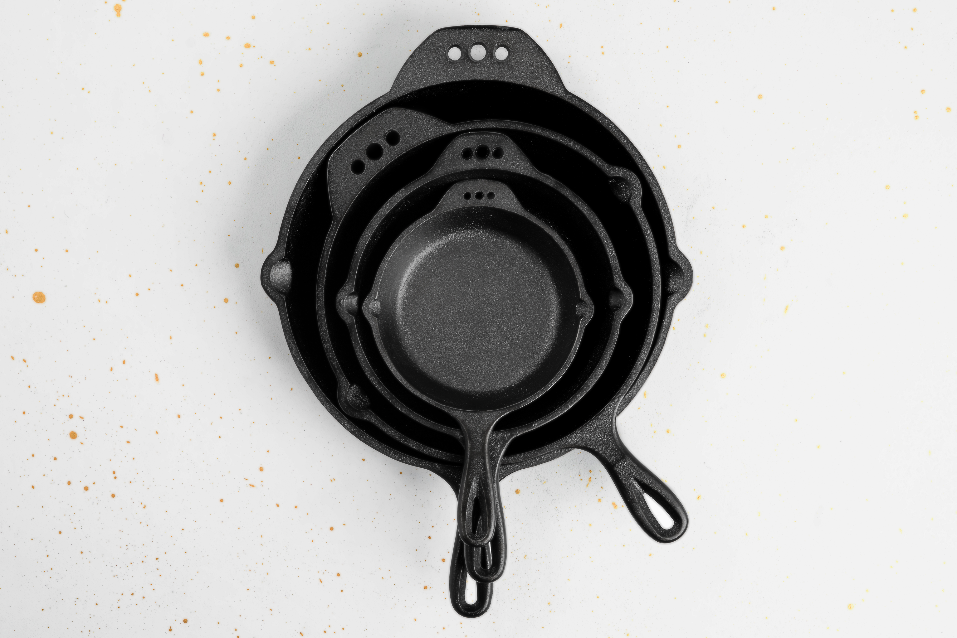 FULL HOUSE: 4 SKILLETS SET